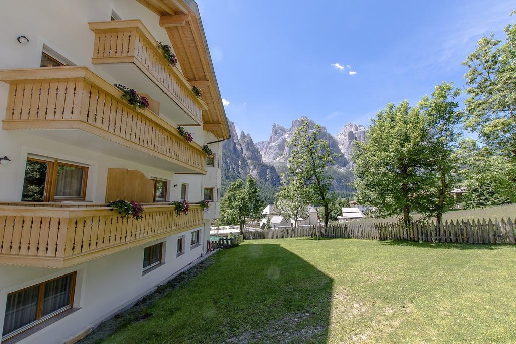 Garni La Dorada Aparthotel Colfosco Ngoại thất bức ảnh